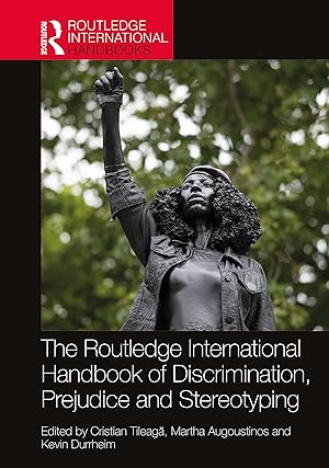 Bild des Verkufers fr Routledge International Handbook of Discrimination, Prejudice and Stereotyping zum Verkauf von moluna