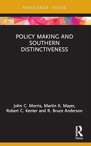 Imagen del vendedor de Policy Making and Southern Distinctiveness a la venta por moluna