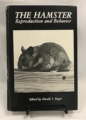 Image du vendeur pour The Hamster: Reproduction and Behavior mis en vente par Friends of the Library Bookstore