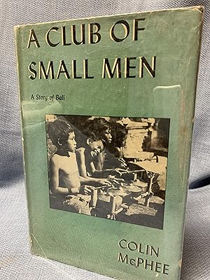 Image du vendeur pour A Club of Small Men mis en vente par Bryn Mawr Bookstore