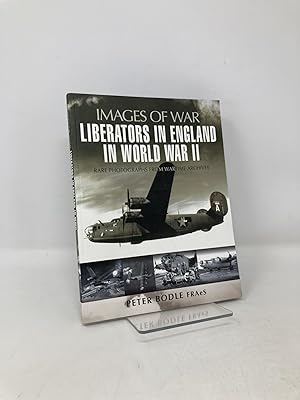 Immagine del venditore per Liberators in England in World War II (Images of War) venduto da Southampton Books