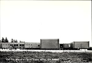 Bild des Verkufers fr Ansichtskarte / Postkarte Den Bommel Sdholland, Chr. Nat. School en Openb. Lagere School zum Verkauf von akpool GmbH