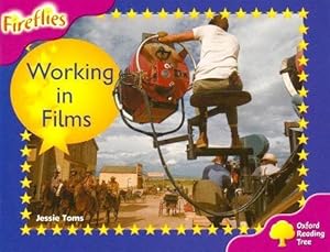 Immagine del venditore per Oxford Reading Tree: Level 10: Fireflies: Working in the Film Industry (Fireflies Non-Fiction) venduto da WeBuyBooks