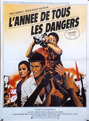 "L'ANNÉE DE TOUS LES DANGERS (YEAR OF LIVING DANGEROUSLY )" Réalisé par Peter WEIR en 1982 avec M...