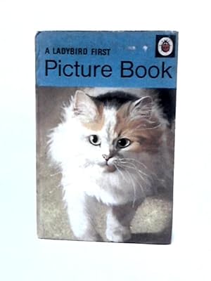 Immagine del venditore per First Picture Book venduto da World of Rare Books