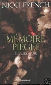 Seller image for MEMOIRE PIEGEE - MEMORY GAME for sale by Dmons et Merveilles