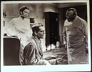 Image du vendeur pour The Walking Dead 8 X 10 Still 1936 Boris Karloff, Richardo Cortez mis en vente par AcornBooksNH