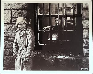 Image du vendeur pour The Old Dark House 8 X 10 Still 1932 Boris Karloff, Melvyn Douglas, Charles Laughton mis en vente par AcornBooksNH