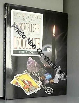 Seller image for Les mystres de la sorcellerie et de l'occulte for sale by Dmons et Merveilles