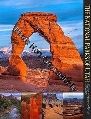 Seller image for The National Parks of Utah: A Journey to the Colorado Plateau (A 10x13 Book) for sale by Dmons et Merveilles