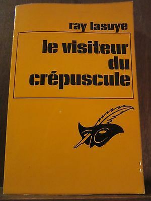Seller image for Le visiteur du crpuscule Le Masque n1186 for sale by Dmons et Merveilles