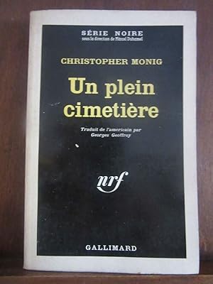 Seller image for Srie noire Un plein cimetire Gallimard for sale by Dmons et Merveilles