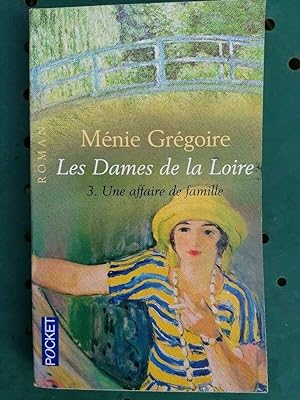 Seller image for Les Dames de la Loire for sale by Dmons et Merveilles