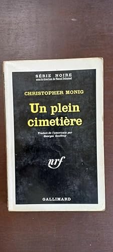 Seller image for Un plein cimetire Srie Noire gallimard for sale by Dmons et Merveilles
