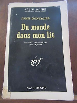 Seller image for du monde dans mon lit Gallimard Srie Noire n809 for sale by Dmons et Merveilles