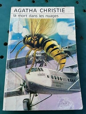 Image du vendeur pour La mort dans les nuages Club des masques 3trim mis en vente par Dmons et Merveilles