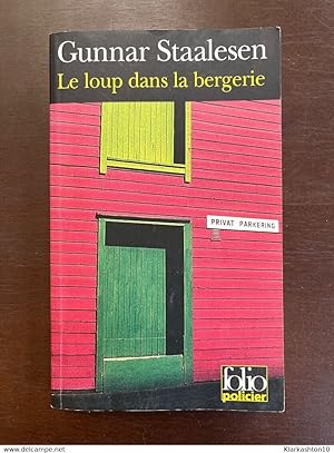 Seller image for Le loup dans la bergerie Folio policier for sale by Dmons et Merveilles