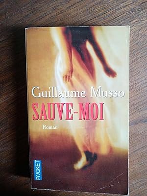 Image du vendeur pour Guillame Musso sauve moi pocket mis en vente par Dmons et Merveilles