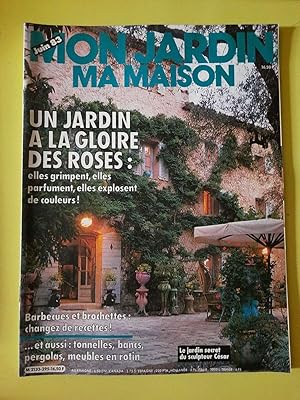 Image du vendeur pour Mon Jardin Ma Maison N295 Un Jardins A La Gloire Des roses 1983 mis en vente par Dmons et Merveilles