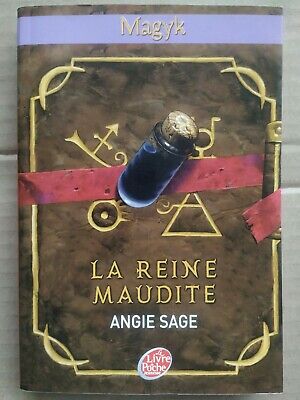 Seller image for Magyk Tome 3 La Reine Maudite Le Livre de Poche for sale by Dmons et Merveilles