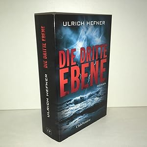 Bild des Verkufers fr DIE DRITTE EBENE Club Premiere Roman zum Verkauf von Dmons et Merveilles