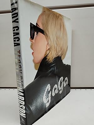Bild des Verkufers fr Lady Gaga X Terry Richardson zum Verkauf von LIBRERA MATHILDABOOKS