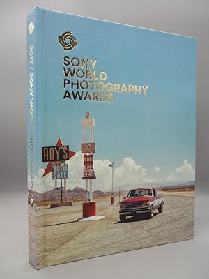 Imagen del vendedor de 2017 Sony World Photography Awards. a la venta por ROBIN SUMMERS BOOKS LTD