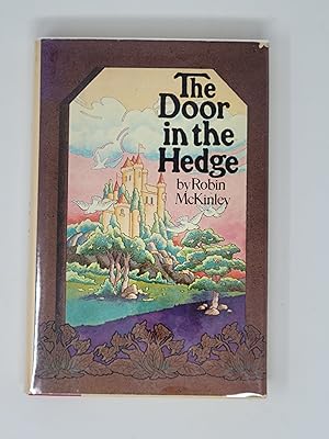 Immagine del venditore per The Door in the Hedge venduto da Cross Genre Books