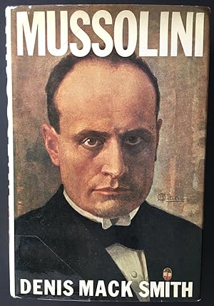 Image du vendeur pour Mussolini by Denis Mack Smith mis en vente par Book Merchant Bookstore