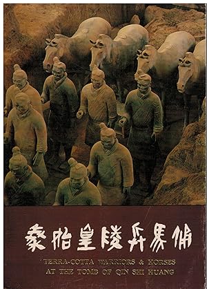 Imagen del vendedor de Terracotta warriors and horses at the tomb of qin shi huang a la venta por Books di Andrea Mancini