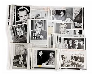 Archive of 425 Nixon Administration wire press photographs 1969-1976