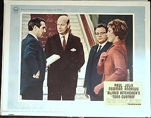 Bild des Verkufers fr Torn Curtain Lobby Card #7 Paul Newman, Julie Andrews zum Verkauf von AcornBooksNH