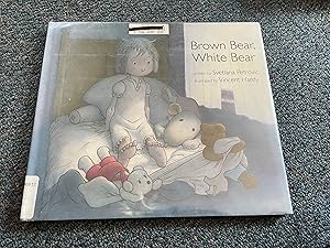 Image du vendeur pour Brown Bear, White Bear mis en vente par Betty Mittendorf /Tiffany Power BKSLINEN