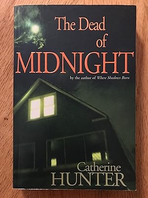 Imagen del vendedor de The Dead of Midnight a la venta por M.A.D. fiction