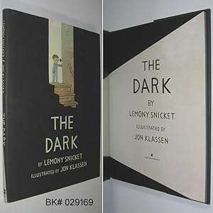 Imagen del vendedor de The Dark a la venta por Alex Simpson