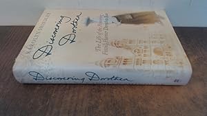 Bild des Verkufers fr Discovering Dorothea: The Life of the Pioneering Fossil-Hunter Dorothea Bate zum Verkauf von BoundlessBookstore