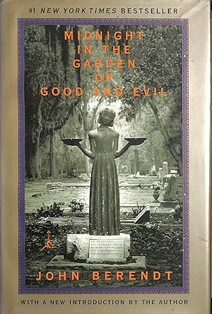 Imagen del vendedor de Midnight in the Garden of Good and Evil (Modern Library) a la venta por M Godding Books Ltd