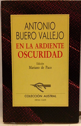 Imagen del vendedor de EN LA ARDIENTE OSCURIDAD Edición de Mariano de Paco a la venta por Librovicios