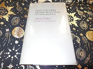 Imagen del vendedor de Golden Secrets of Mystic Oils: Over 300 Oils and 1000 Spells by Anna Riva a la venta por Veronica's Books