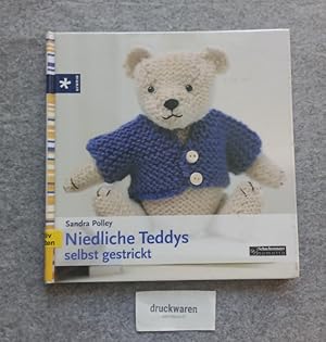 Bild des Verkufers fr Niedliche Teddys selbst gestrickt. zum Verkauf von Druckwaren Antiquariat