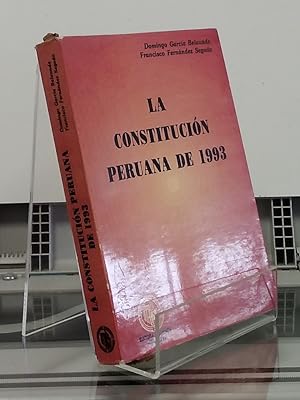 Imagen del vendedor de La constitucin peruana de 1993 a la venta por Librera Dilogo