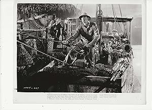 Immagine del venditore per The Story of Dr. Wassell 8 x 10 Still 1944 Gary Cooper venduto da AcornBooksNH