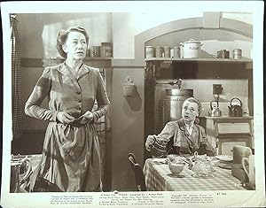 Image du vendeur pour Frieda 8 X 10 Still 1947 David Farrar, Glynis Johns, Mai Zetterling mis en vente par AcornBooksNH