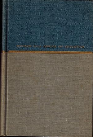 Image du vendeur pour Problems in the Improvement of Reading (McGraw-Hill Series in Education) mis en vente par UHR Books