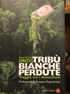 Seller image for TRIBU' BIANCHE PERDUTE. VIAGGIO TRA I DIMENTICATI for sale by AL VECCHIO LIBRO