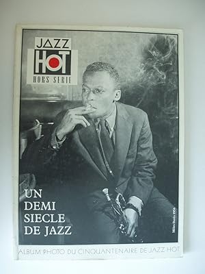 Imagen del vendedor de Un Demi Siecle De Jazz - Album Photo Du Cinquantenaire De Jazz Hot a la venta por Goldring Books