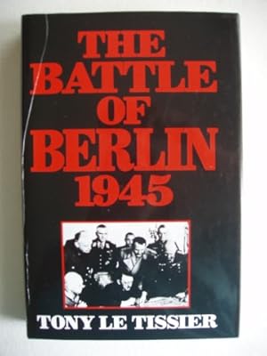 Immagine del venditore per The Battle of Berlin 1945 venduto da Goldring Books