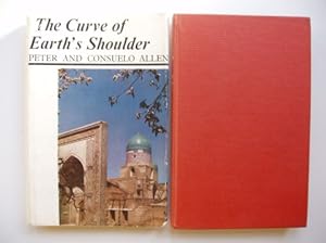 Image du vendeur pour The Curve of Earth's Shoulder mis en vente par Goldring Books