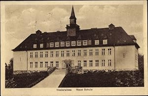 Bild des Verkäufers für Ansichtskarte / Postkarte Niederwiesa Sachsen, Neue Schule, Einweihung 1927 zum Verkauf von akpool GmbH