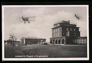 Ansichtskarte Chemnitz, Flughof mit Flugzeughalle, Doppeldeckerflugzeuge